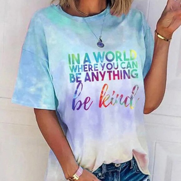 "IN A WORLD WHERE YOU CAN BE ANYTHING BE KIND" TEE MEDIUM 8-10 - Picture 1 of 3